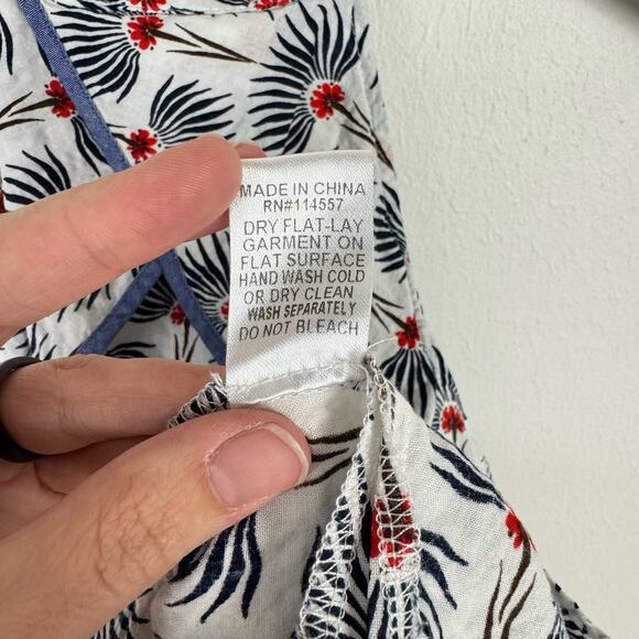 THML Floral Print Crossover Neckline Cold Shoulder Lightweight Summer Top - Picture 6 of 13